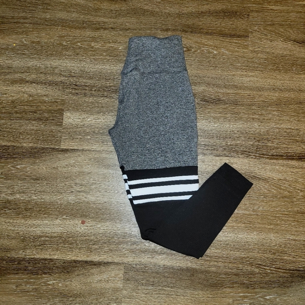 Bombshell sportswear thigh high leggings | Size L